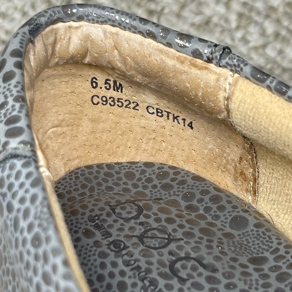 Born Clogs - image 3